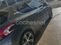 Usado Peugeot 208 GTi 200 CV (147 kW) 2014 Gris / plata Utilitario