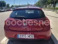 Usado Alfa Romeo Giulietta 170 CV (125 kW) 2011 Rojo Utilitario