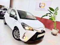 Usado Toyota Yaris Hybrid Active 100 CV (73 kW) 2020 Blanco Utilitario