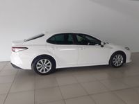 Usado Toyota Camry Business Edition 218 CV (160 kW) 2020 Blanco Berlina