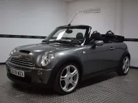 Usado Mini Cooper Cabriolet 170 CV (125 kW) 2004 Gris Descapotable
