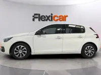 Usado Peugeot 308 Business-Line 100 CV (73 kW) 2018 Blanco Berlina