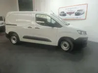 Usado Peugeot Partner S 102 CV (75 kW) 2022 Blanco Monovolumen