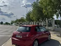 Usado Toyota Auris Sport 177 CV (130 kW) 2010 Rojo Utilitario
