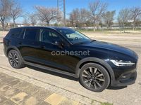 Usado Volvo V60 CC 190 CV (139 kW) 2020 Negro Familiar