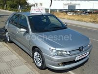 Usado Peugeot 306 90 CV (66 kW) 2000 Gris / plata Berlina