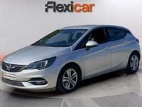 Usado Opel Astra 110 CV (80 kW) 2020 Azul Berlina