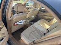 Usado Mercedes E220 Avantgarde 125 CV (91 kW) 1997 Negro Berlina