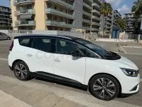Usado Renault Grand Scénic IV LIMITED 140 CV (102 kW) 2019 Blanco Monovolumen