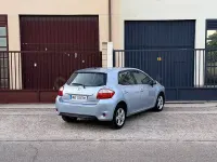 Usado Toyota Auris Active 126 CV (92 kW) 2010 Azul Utilitario