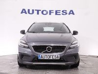 Usado Volvo V40 152 CV (111 kW) 2019 Gris titanio Utilitario