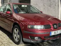 Usado Seat Toledo Sport 110 CV (80 kW) 1999 Granate Berlina