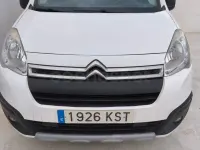 Usado Citroën Berlingo Feel 100 CV (73 kW) 2019 Blanco Monovolumen
