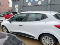 Usado Renault Clio Business 75 CV (55 kW) 2018 Blanco Utilitario