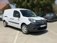 Usado Renault Kangoo 44 kW (60 CV) 2021 Blanco Monovolumen