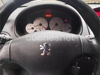 Usado Peugeot 206 110 CV (80 kW) 2005 Negro Berlina