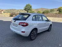 Usado Renault Koleos Dynamique 150 CV (110 kW) 2012 Blanco SUV