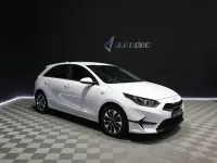 Usado Kia Ceed 100 CV (73 kW) 2024 Blanco Utilitario
