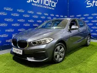 Usado BMW 116 Comfort Edition 116 CV (85 kW) 2020 Gris / plata Utilitario