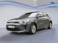 Usado Kia Rio 84 CV (61 kW) 2022 Gris / plata Berlina