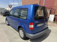 Usado VW Caddy 105 CV (77 kW) 2007 Azul Monovolumen