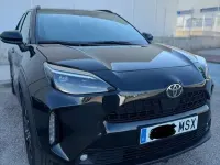 Usado Toyota Yaris Cross Active 116 CV (85 kW) 2024 Negro SUV