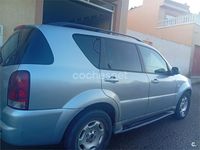 Usado Ssangyong (KGM) Rexton 165 CV (121 kW) 2005 Gris / plata SUV