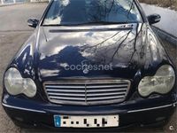 Usado Mercedes C240 Elegance 170 CV (125 kW) 2000 Azul Berlina