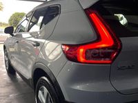 Usado Volvo XC40 150 CV (110 kW) 2019 Blanco SUV