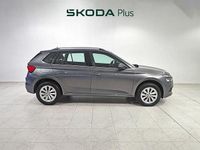 Usado Skoda Kamiq Selection 115 CV (84 kW) 2025 Gris SUV