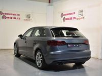 Usado Audi A3 Sportback Ambiente 150 CV (110 kW) 2014 Gris Utilitario