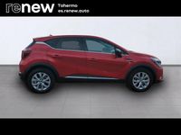 Usado Renault Captur Zen 160 CV (117 kW) 2022 Rojo SUV