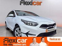 Usado Kia Ceed 136 CV (100 kW) 2023 Blanco Utilitario