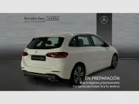 Usado Mercedes B200 150 CV (110 kW) 2021 Blanco Utilitario