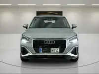 Usado Audi Q2 Black Edition 116 CV (85 kW) 2025 Gris / plata SUV
