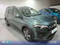 Usado Dacia Jogger Expression 110 CV (80 kW) 2025 Verde Monovolumen