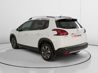 Usado Peugeot 2008 Allure 110 CV (80 kW) 2018 Blanco SUV