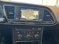 Usado Seat Leon Reference 110 CV (80 kW) 2016 Gris Utilitario