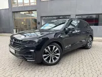 Usado VW Touareg R 340 CV (250 kW) 2021 Negro SUV