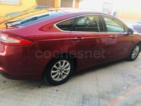 Usado Ford Mondeo Trend 150 CV (110 kW) 2015 Granate Berlina
