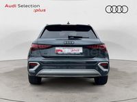 Usado Audi A3 Advanced Plus 204 CV (150 kW) 2025 Gris / plata Berlina