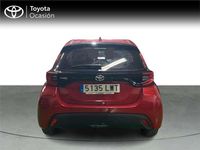 Usado Toyota Yaris Edition 125 CV (91 kW) 2022 Rojo Utilitario