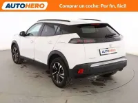 Usado Peugeot 2008 Allure 131 CV (96 kW) 2020 Blanco SUV