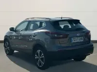 Usado Nissan Qashqai Style Edition 140 CV (102 kW) 2021 Gris / plata SUV
