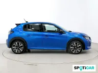 Usado Peugeot 208 GT-line 101 CV (74 kW) 2019 Azul Utilitario