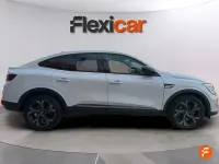 Usado Renault Arkana 145 CV (106 kW) 2022 Blanco SUV