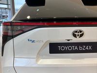 Nuevo Toyota bZ4X Style 2025 Blanco SUV