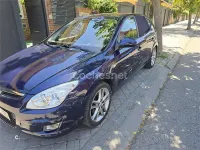 Usado Hyundai i30 Style 126 CV (92 kW) 2009 Azul Berlina
