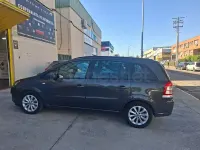 Usado Opel Zafira Family 110 CV (80 kW) 2015 Gris / plata Monovolumen