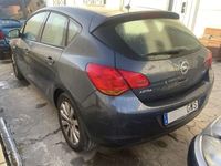 usado Opel Astra 1.7CDTI Cosmo